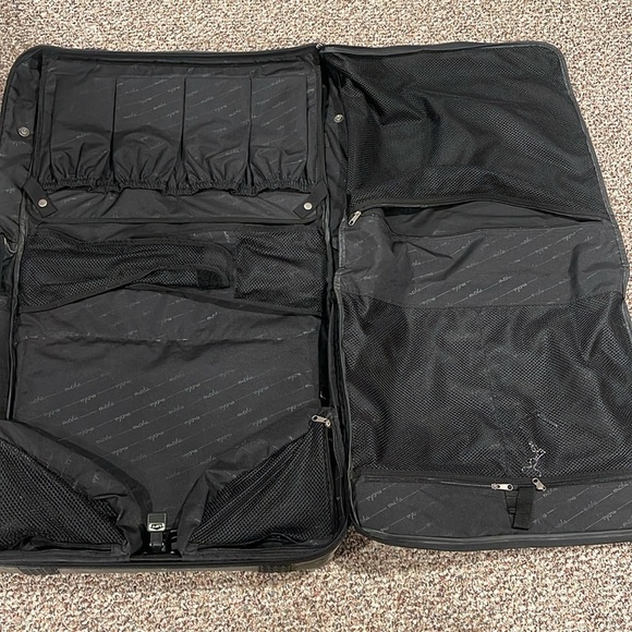 MODA Garment/Suit Bag in Grey - Picture 3 of 8